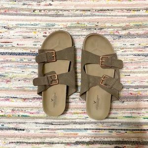 American Eagle Sandals Size 8 Gently Worn